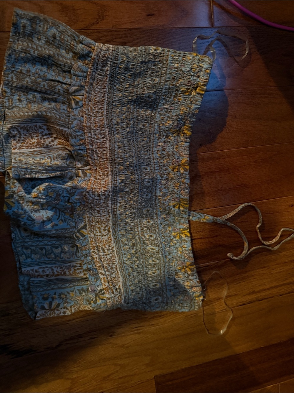 American Eagle Outfitters Blue and Cream Smocked Crop Top - Picture 5 of 5